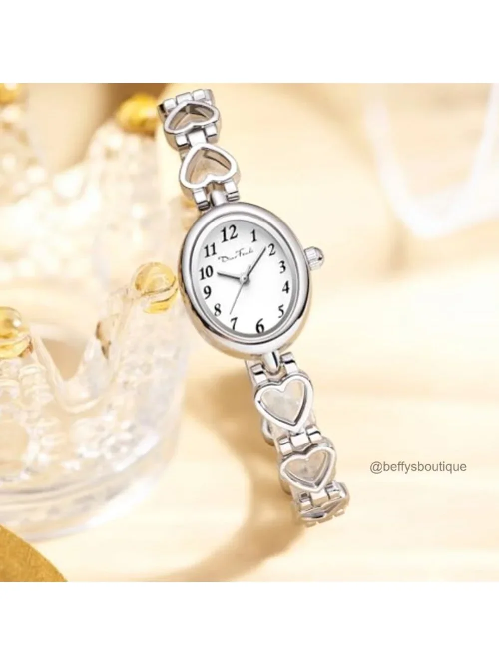 Ultra-Thin Gold Quartz Wrist Watch for Women Vintage Bracelet Dress Watch with